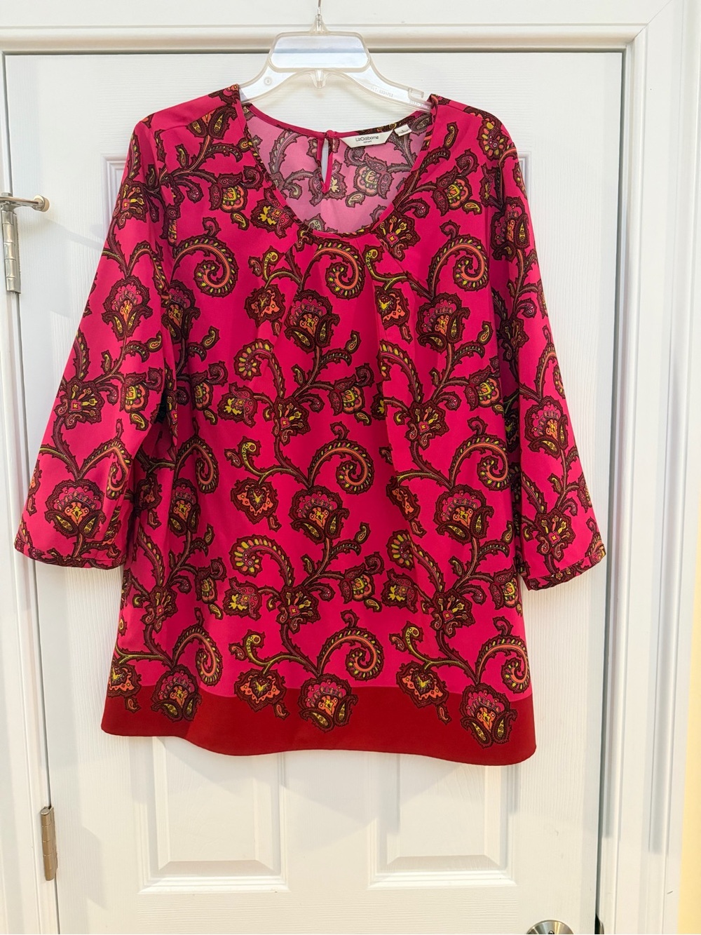 Ladies Size Large "Liz Claiborne" Fuchsia Floral Paisley Tunic with Red Hem GUC